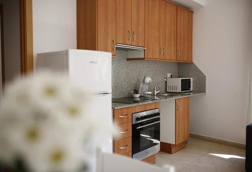 فندق Residencial Claudia