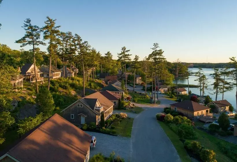 Hotelli Sheepscot Harbour Village Resort