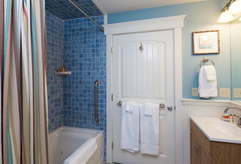 בית מלון כפרי Sheepscot Harbour Village Resort