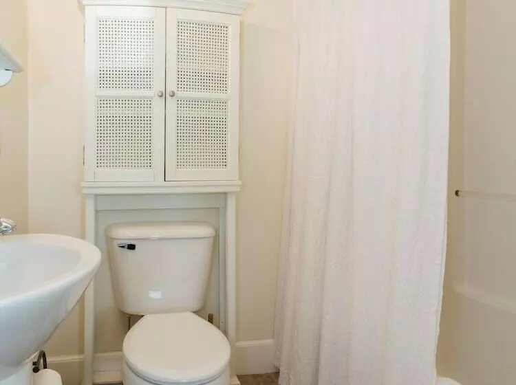 Hotelli Sheepscot Harbour Village Resort