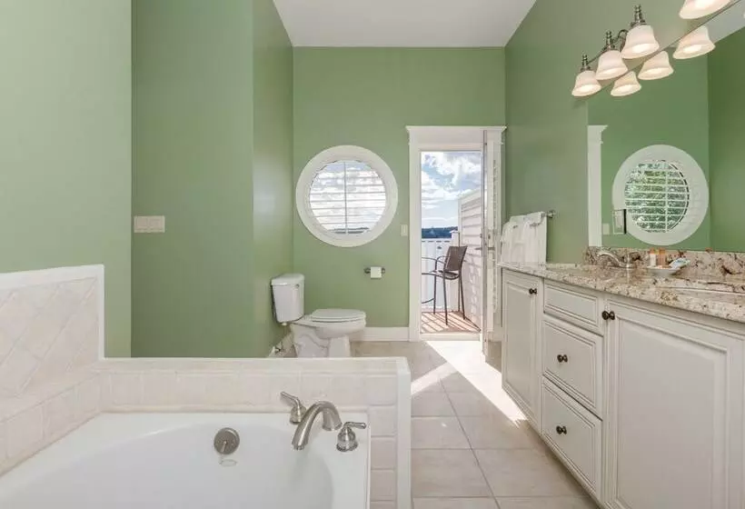 Hotelli Sheepscot Harbour Village Resort