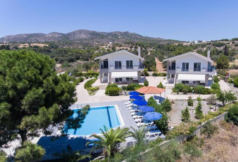 בית מלון כפרי Villa Picolo Paradise