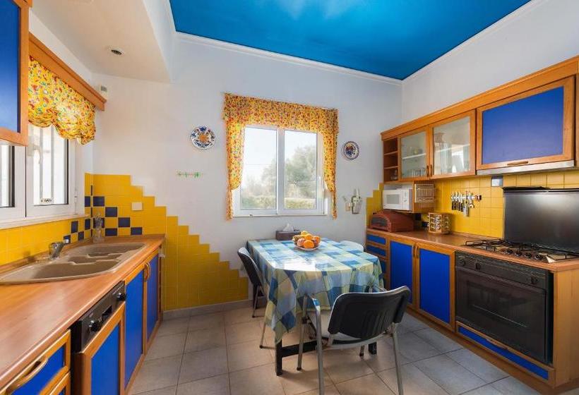 בית מלון כפרי Villa Picolo Paradise