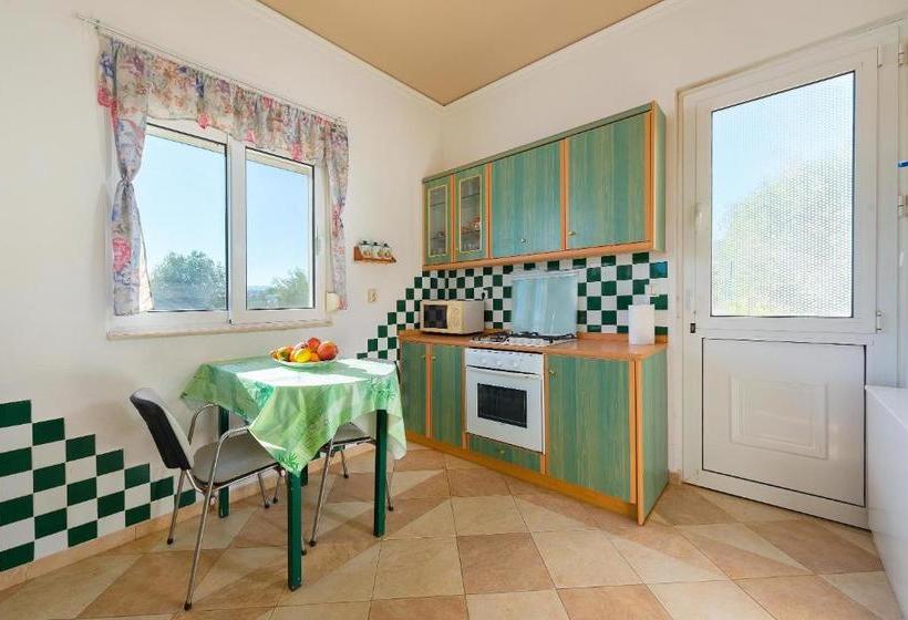 בית מלון כפרי Villa Picolo Paradise