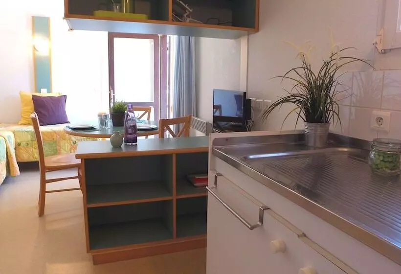 ホテル Vvf Aubrac, Chaudes Aigues