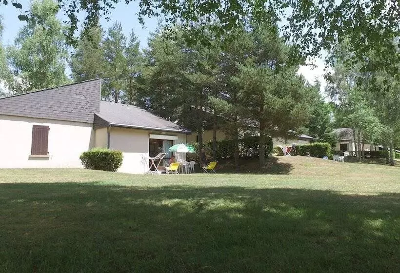 ホテル Vvf Aubrac, Chaudes Aigues