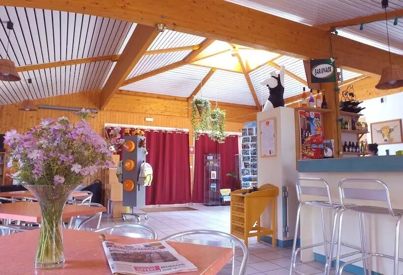 ホテル Vvf Aubrac, Chaudes Aigues