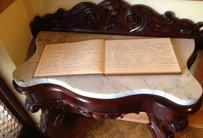O'sheas Ceol Na Habhann B&b