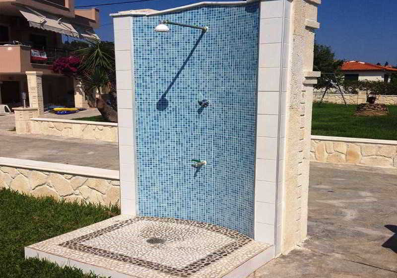 Paradisos Apartments