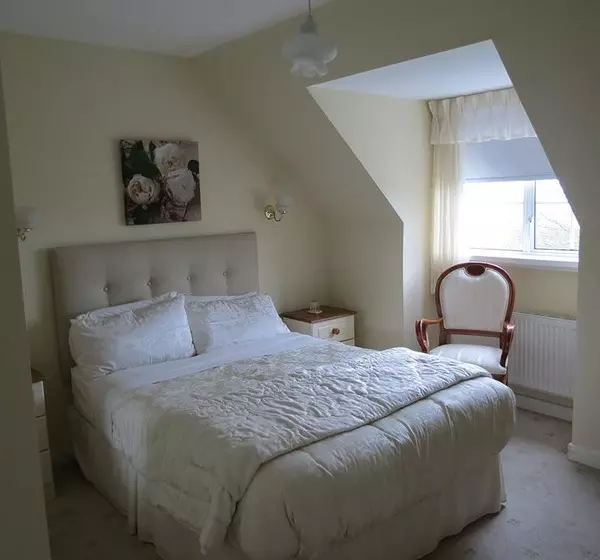 Rosewood Bed & Breakfast