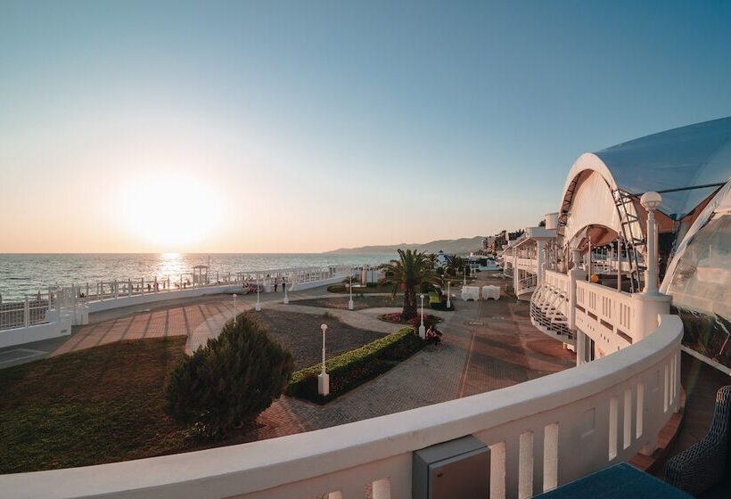 Zvyozdny Hotel Wellness & Spa