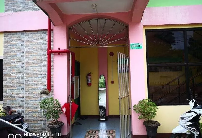 ホテル A's Azotea De Bohol