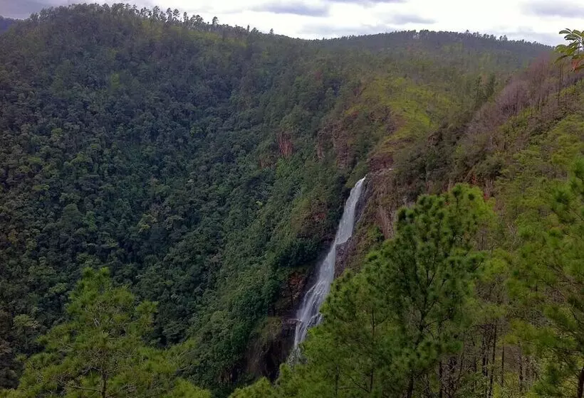 Hotelli Cassia Hill Resort