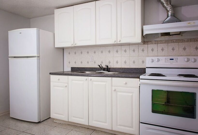 فندق Charlton Suites Guest House