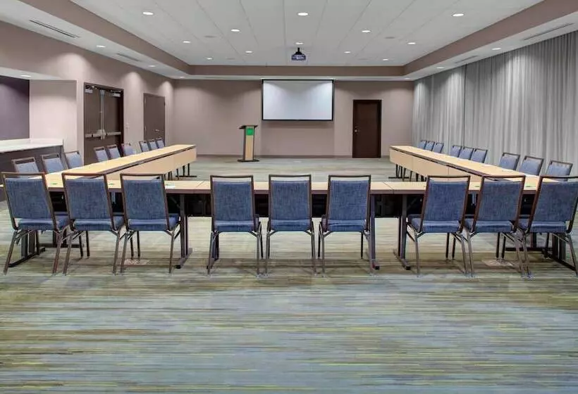 ホテル Courtyard By Marriott Atlanta Kennesaw