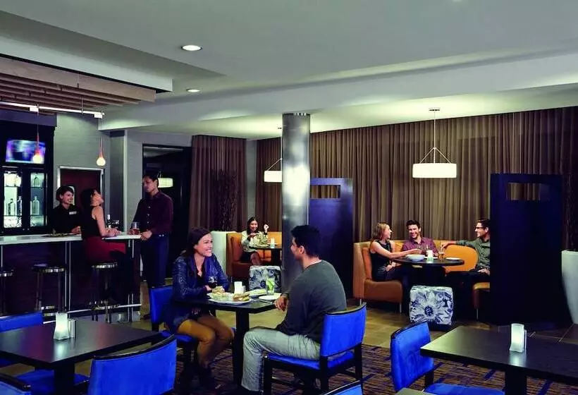 ホテル Courtyard By Marriott Atlanta Kennesaw