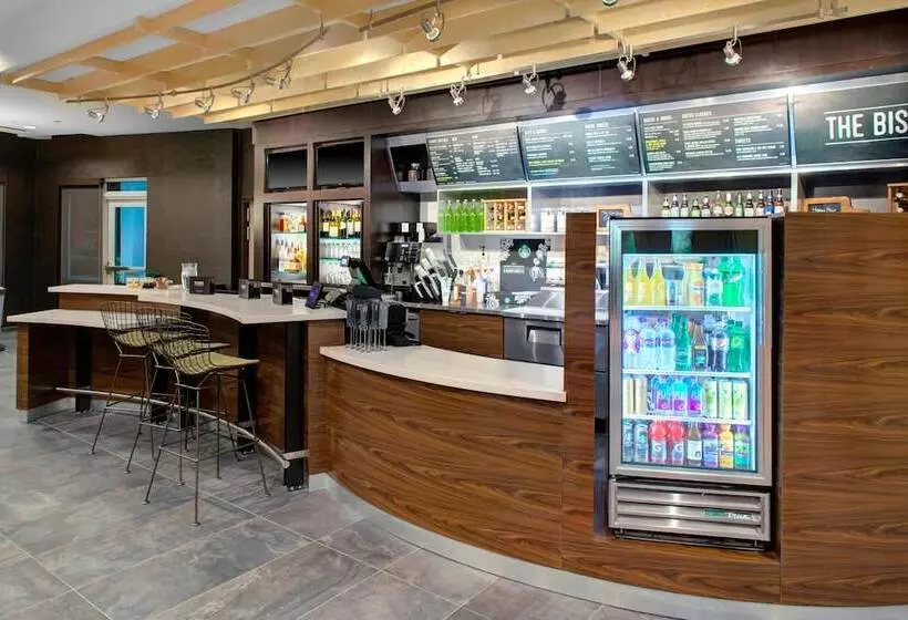 ホテル Courtyard By Marriott Atlanta Kennesaw