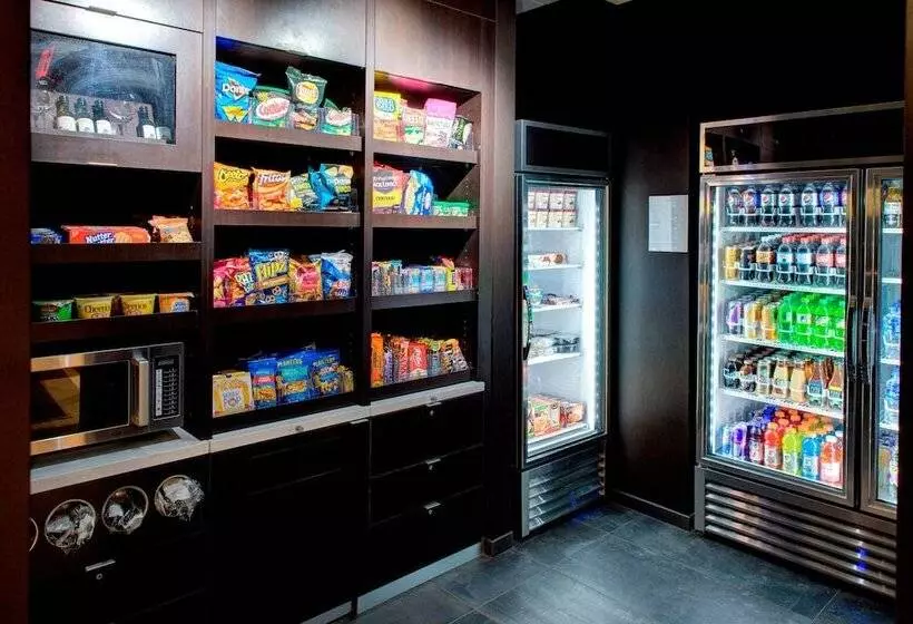 ホテル Courtyard By Marriott Atlanta Kennesaw