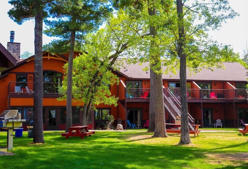 호텔 Good Ol Days Resort