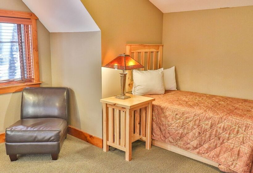 호텔 Good Ol Days Resort