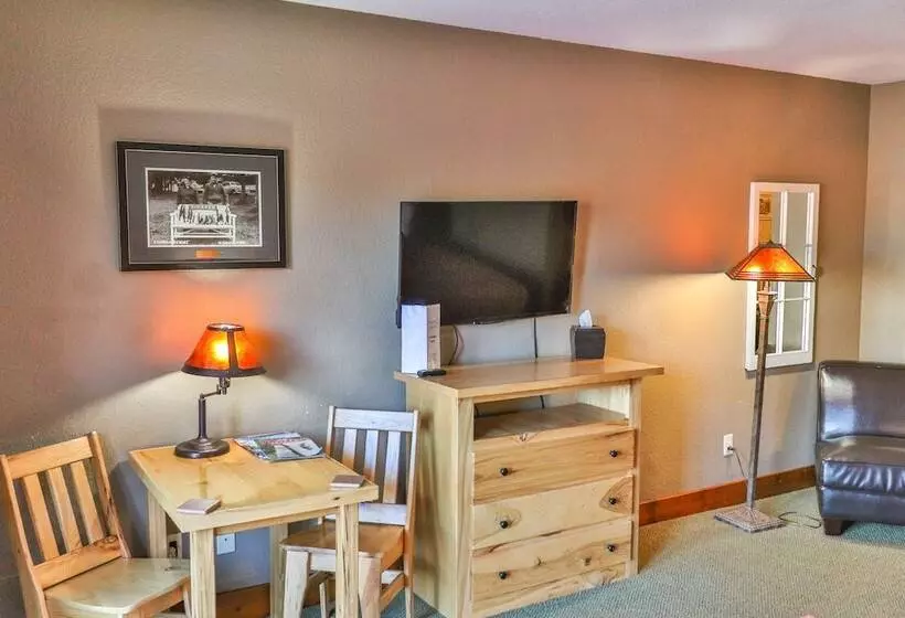 Hotelli Good Ol Days Resort