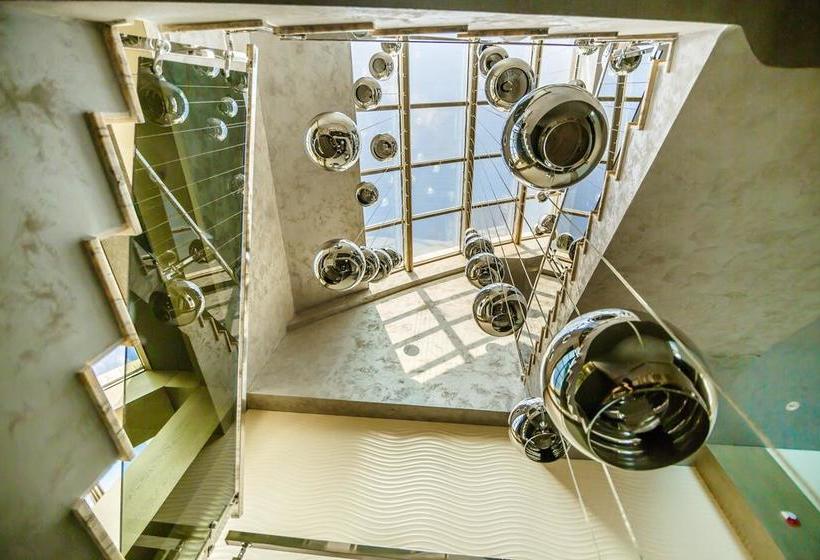 هتل Greencity Resort&residence