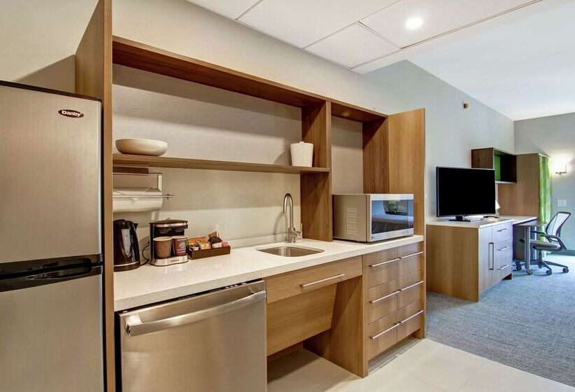 فندق Home2 Suites By Hilton Montreal Dorval