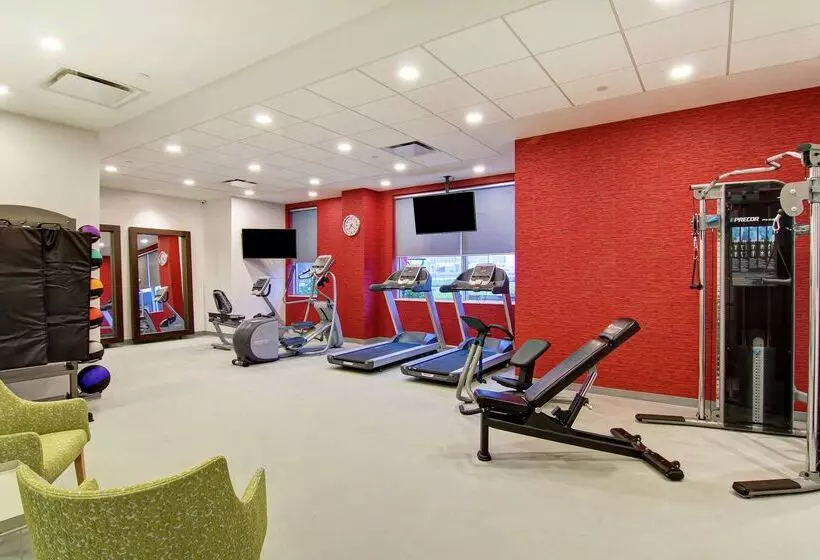 Hotelli Home2 Suites By Hilton Montreal Dorval