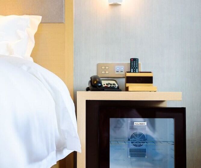 Lavande Hotel Gz Yangji Metro Station Branch