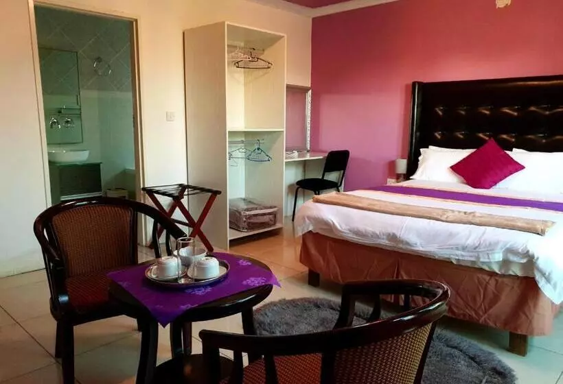 هتل Mathlyn Guest House