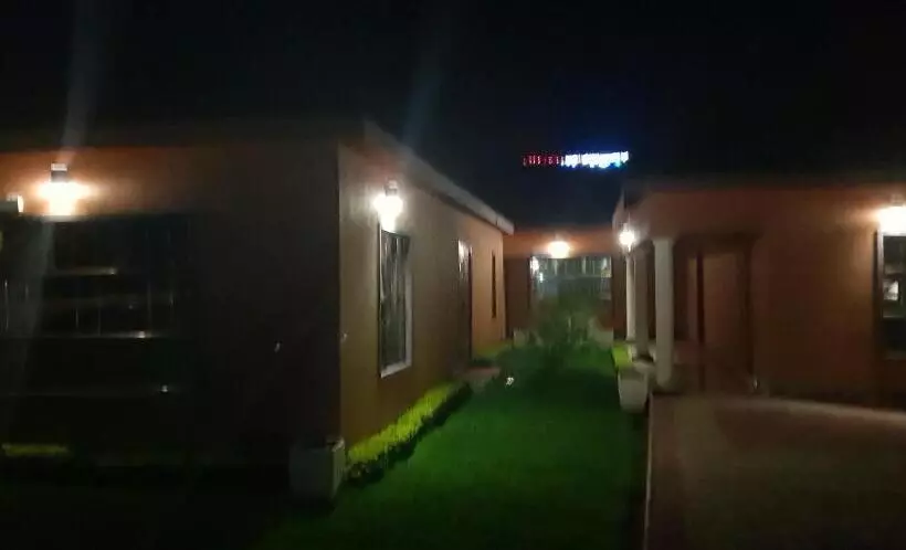هتل Mathlyn Guest House