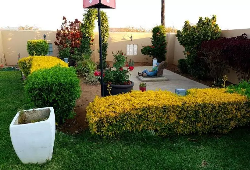 هتل Mathlyn Guest House