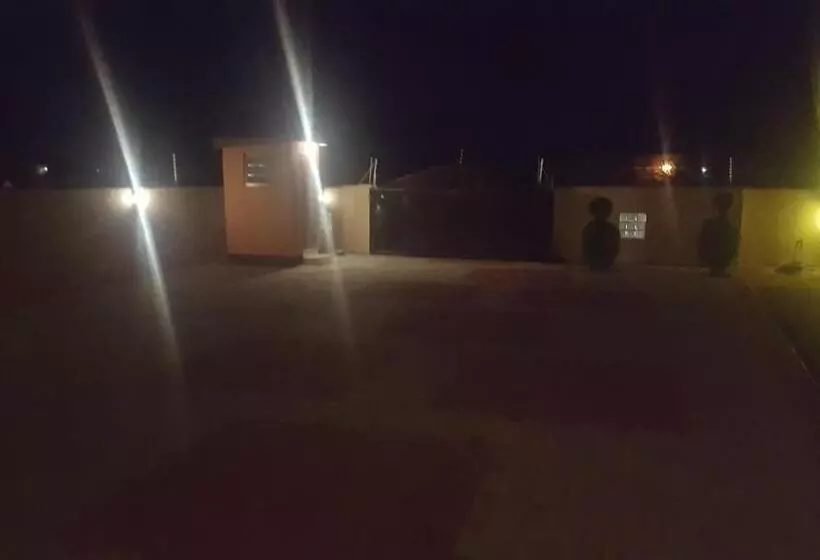 هتل Mathlyn Guest House
