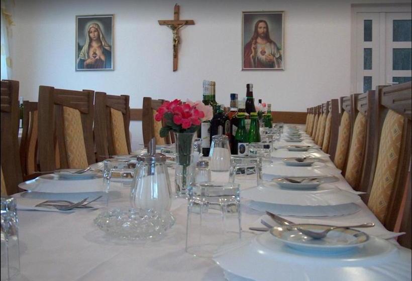 هتل Pansion Devotions