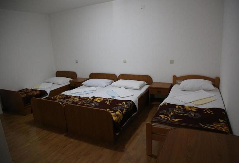 هتل Pansion Devotions