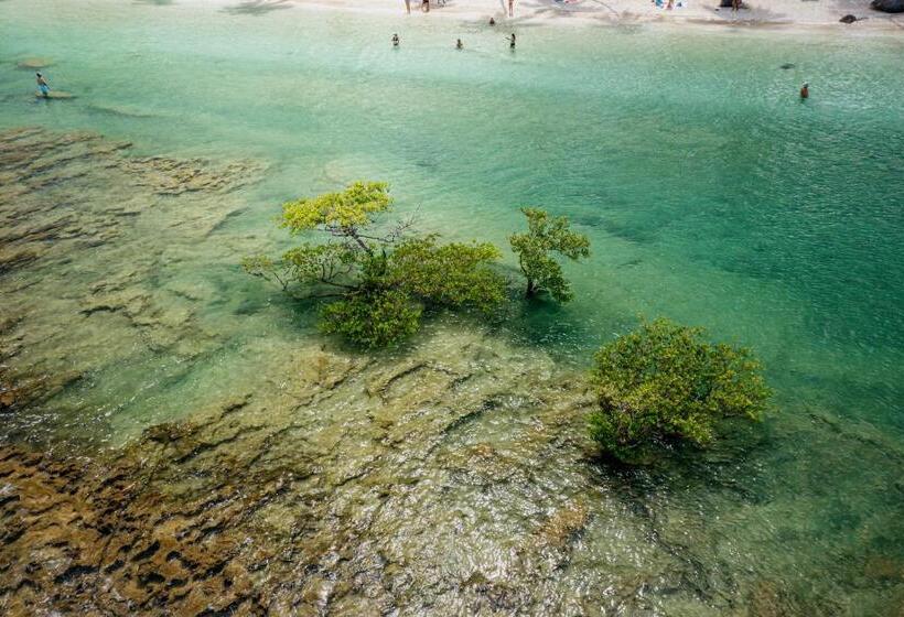 هتل Pontal Dos Carneiros Beach Bungalows