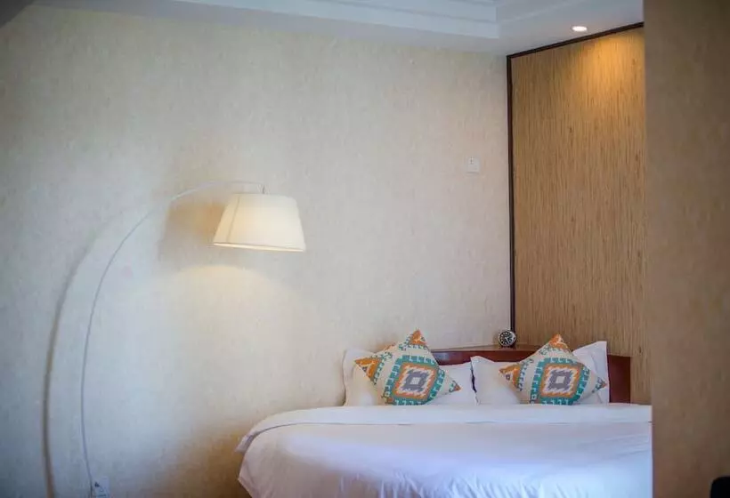 ホテル Skylini Seaview Holiday Inn Dali