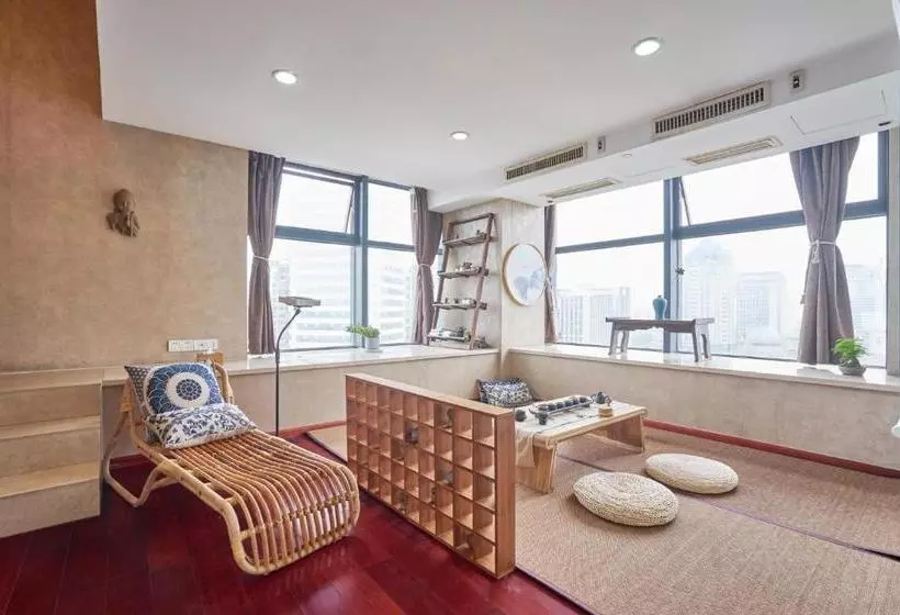 هتل Summer Flower Apartment