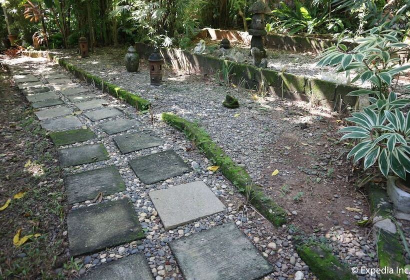 Hotel The Sun Villa Resort And Spa Hilltop