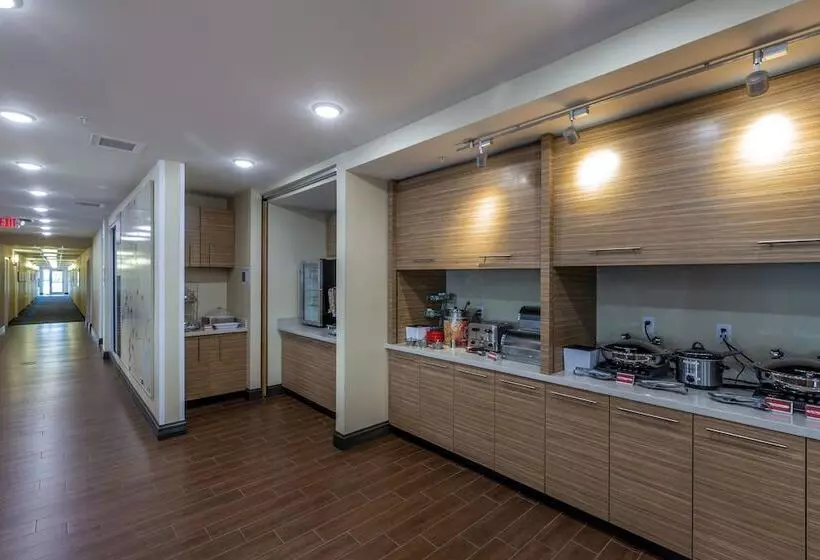 Hotelli Towneplace Suites By Marriott Lexington Keeneland/airport