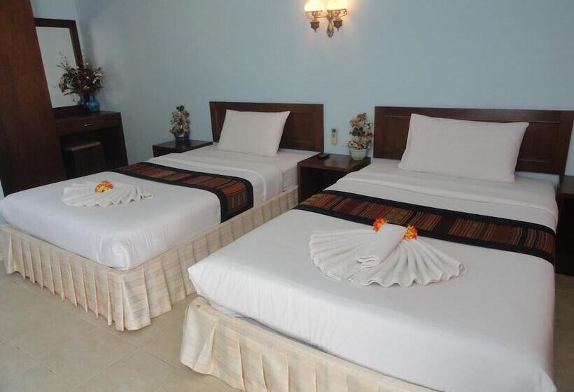 בית מלון כפרי Vacation House