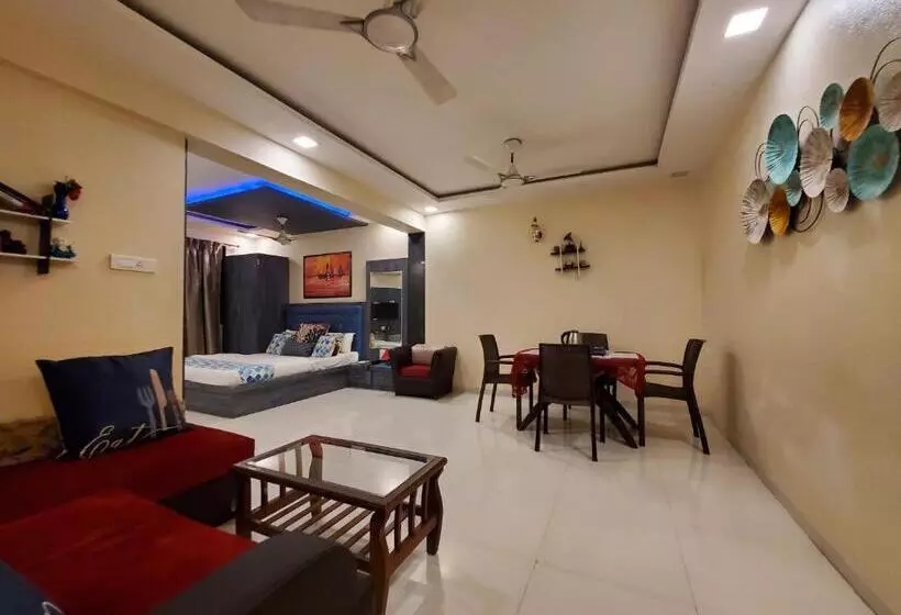 Hotelli Mari Aai Residency