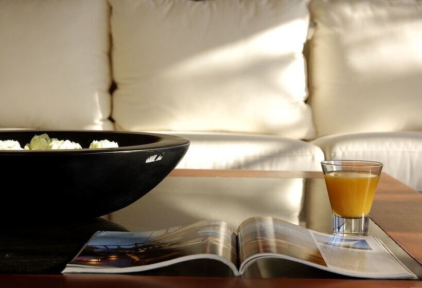 هتل Anayara Luxury Retreat Panwa Resort