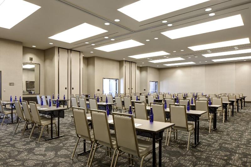 Archer Hotel Boston/burlington