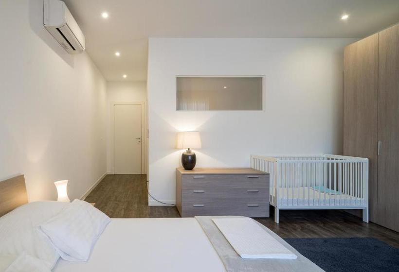 בית מלון כפרי Beach Apartments Slatine