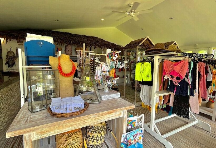 בית מלון כפרי Coco Grove Beach Resort, Siquijor Island