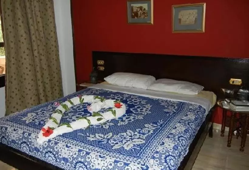 هتل El Nakhil