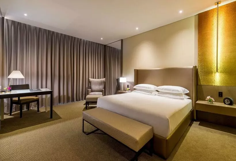 هتل Grand Hyatt Bogota
