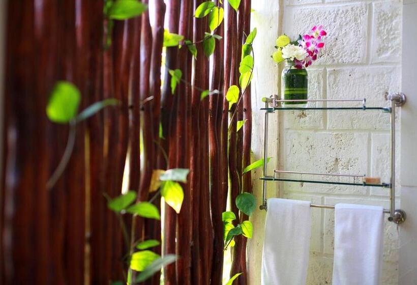 Отель Hill Dance Bali American