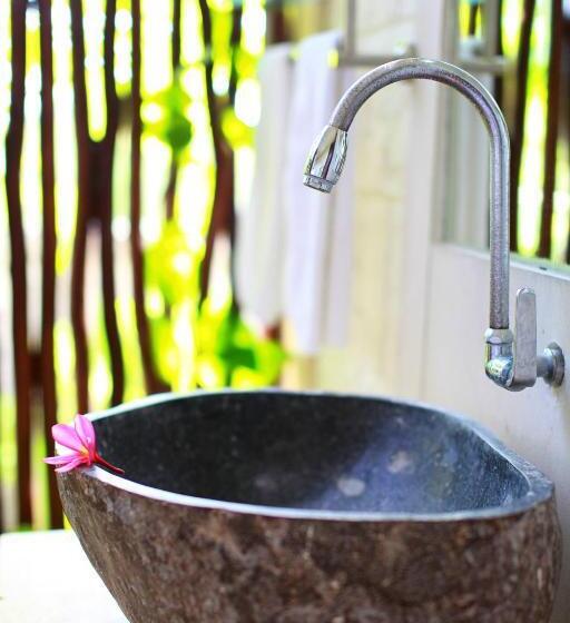 Отель Hill Dance Bali American